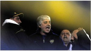 El jefe de la barrabrava de Boca apuntó contra los jugadores y la dirigencia Xeneize