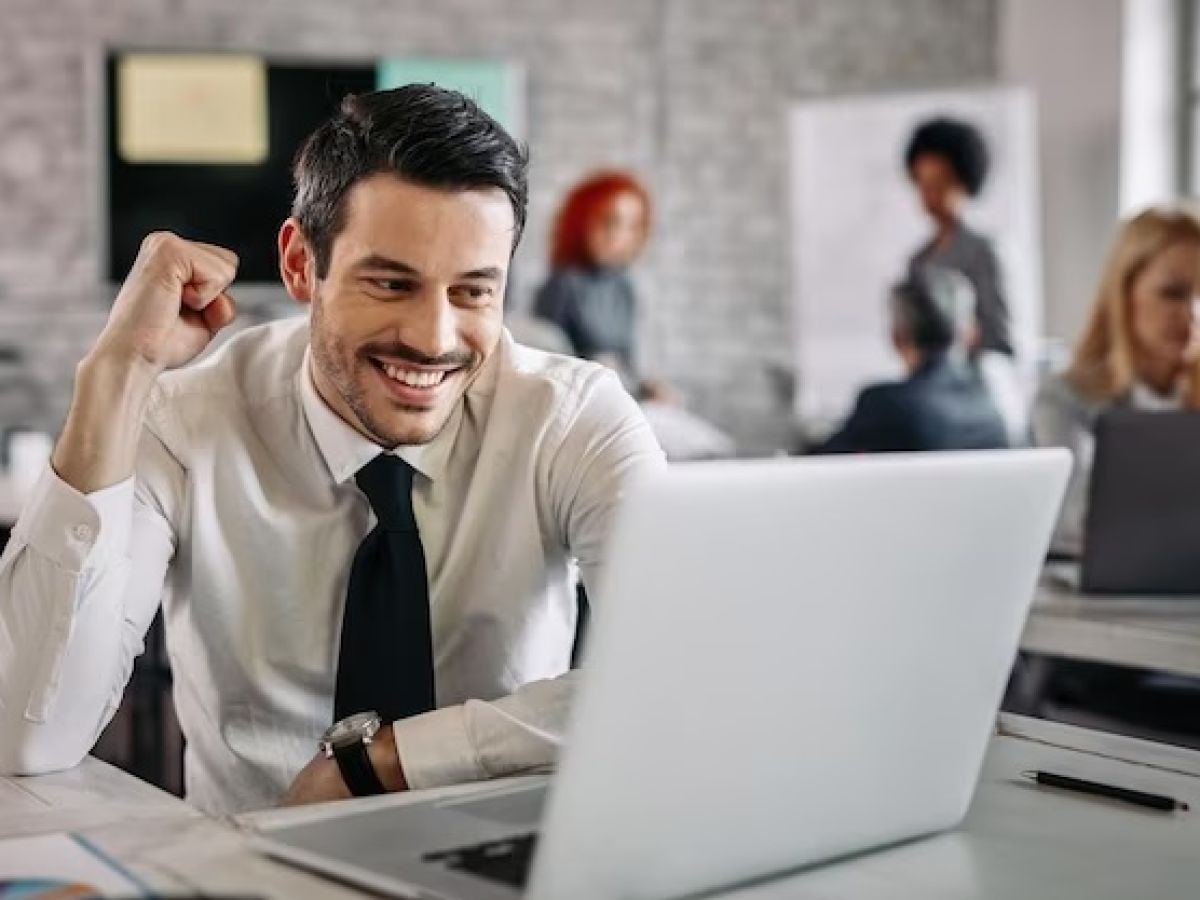 Perfil radiofónico |  Claves para lograr la felicidad en el trabajo