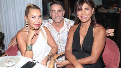 Luis González Arce junto a Liz Massini y Anamá Ferreira