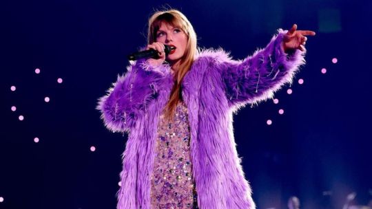 Taylor Swift PORTADA