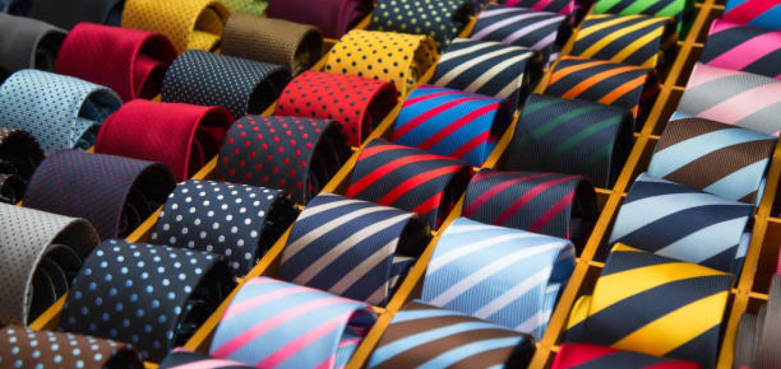 Tendencia: Las corbatas como accesorio que levanta cualquier outfit