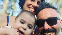 Diego González junto a su familia