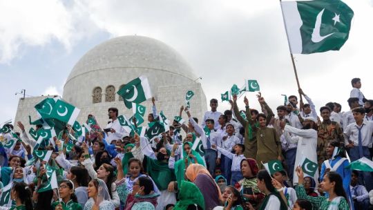 El 23 de marzo de 1956 Pakistán se declaró como la primera república islámica