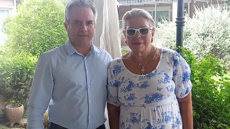 Mensaje de Elisa Carrió