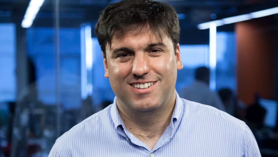 Diego Bossio: "Me pregunto por qué la ANSES desdolariza su cartera"