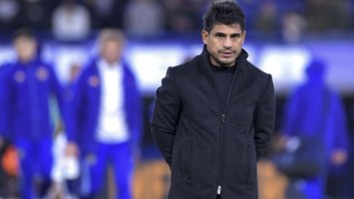 En el ojo de la tormenta, Ibarra ultima detalles para enfrentar a Olimpo