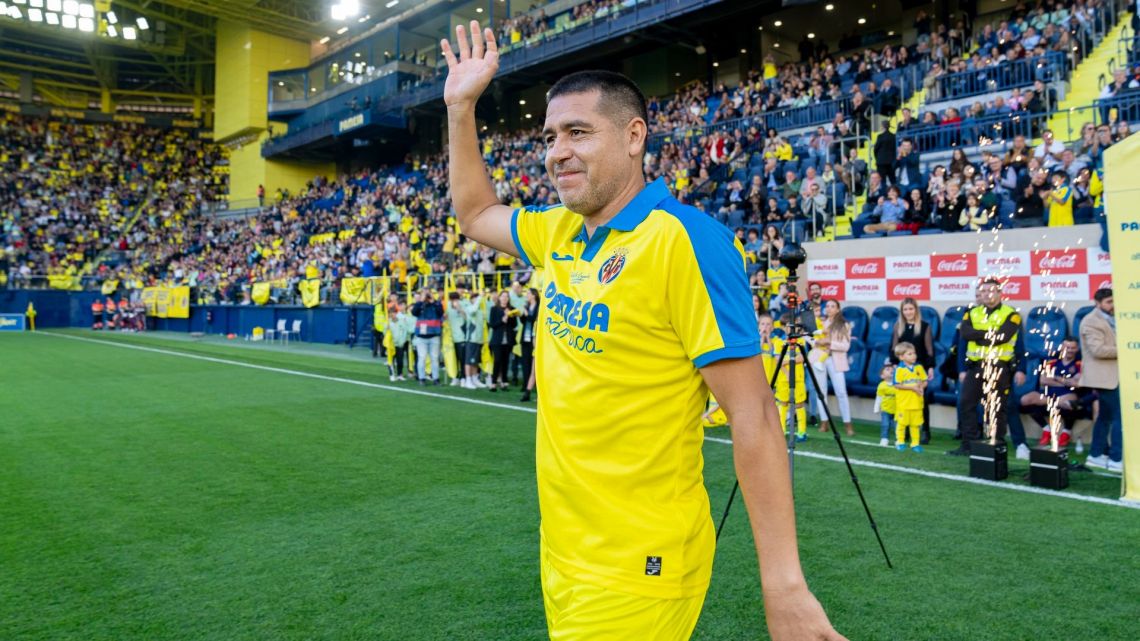 Riquelme, líder del partido de Las Leyendas del Villarreal, sentencia del futuro de Ibarra en Boca