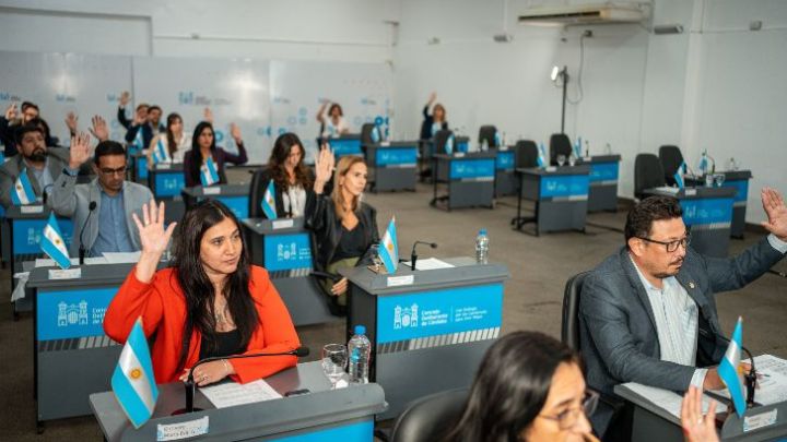 CONCEJO. El justicialismo retomaría un proyecto del edil del PJ Diego Casado que establece la práctica de rinoscopias obligatorias a funcionarios.