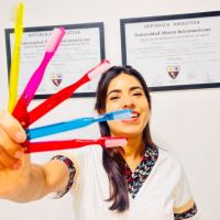 DRA. FIORELLA CHICATA LÓPEZ. ESPECIALISTA EN ORTODONCIA Y ODONTOLOGIA ESTETICA