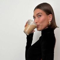 Hailey Bieber y su truco para sentirse mejor: "Lo eliminé por completo"