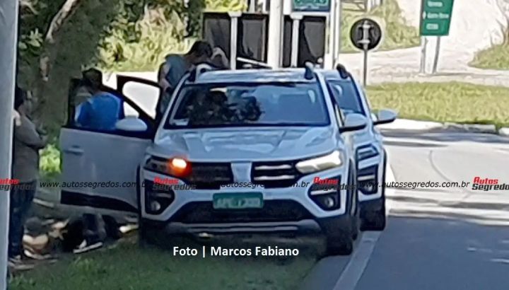 El mini SUV de Renault que llega en 2024 sigue siendo un Stepway
