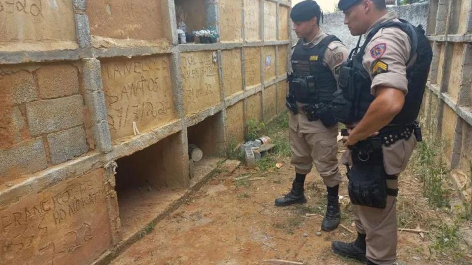 Mujer enterrada viva en Brasil