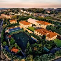 Cómo es la escuela de Francesca e Isabella, las hijas de Wanda Nara y Mauro Icardi, en Turquía