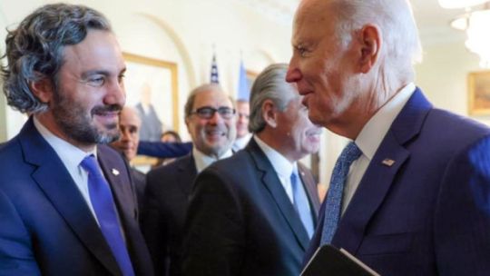 El canciller Cafiero con el presidente Joe Biden