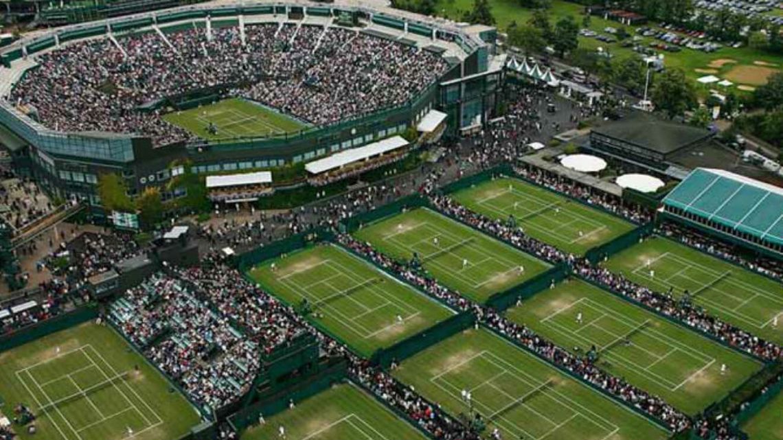 russian-tennis-players-will-be-able-to-play-at-wimbledon-archyde