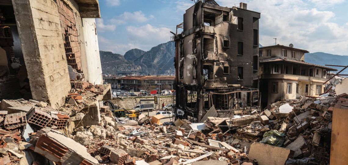 Terremoto en Turquía: testimonios de mujeres resilientes a dos meses de la tragedia