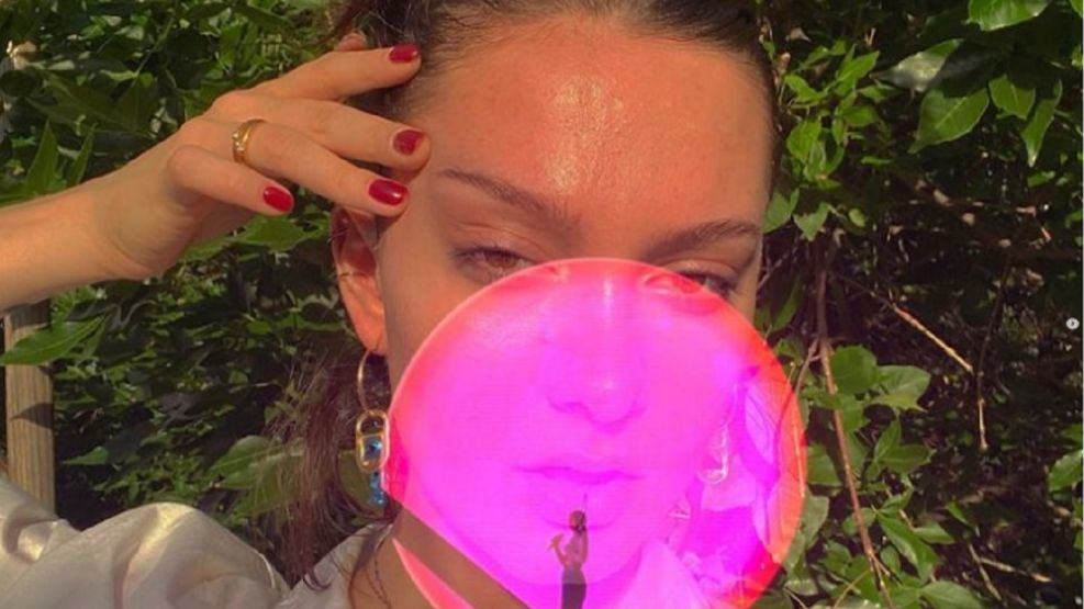 "Cliché", el nuevo tema de Joelle Levy que habla del amor ideal
