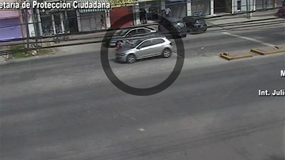 Las cámaras registraron el accidente vial.