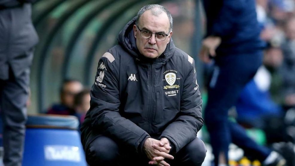 Marcelo Bielsa, a un paso de ser el DT de Uruguay