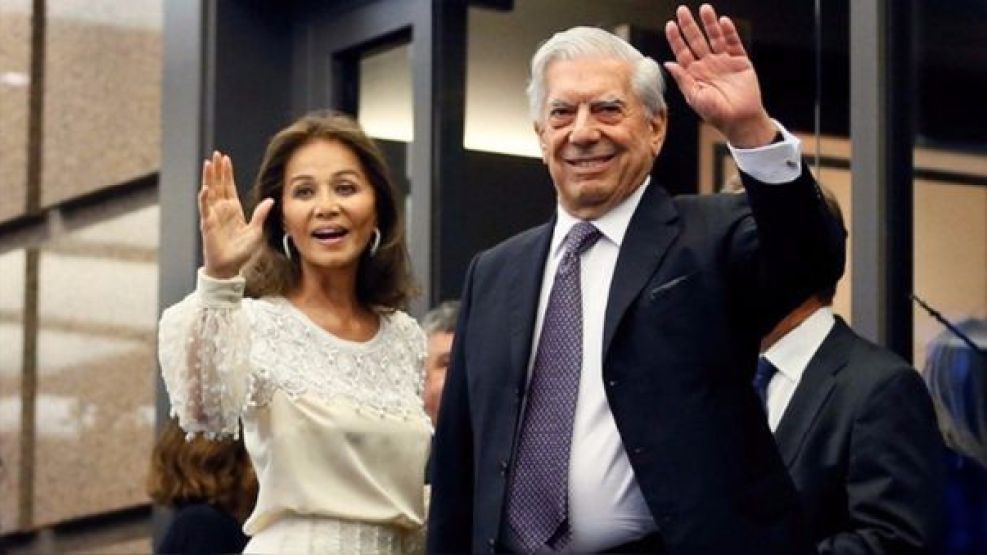 Isabel Preysler habría olvidado a Vargas Llosa con el viudo de la Duquesa de Alba