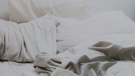 3 posturas para lograr la eyaculación femenina más rápido