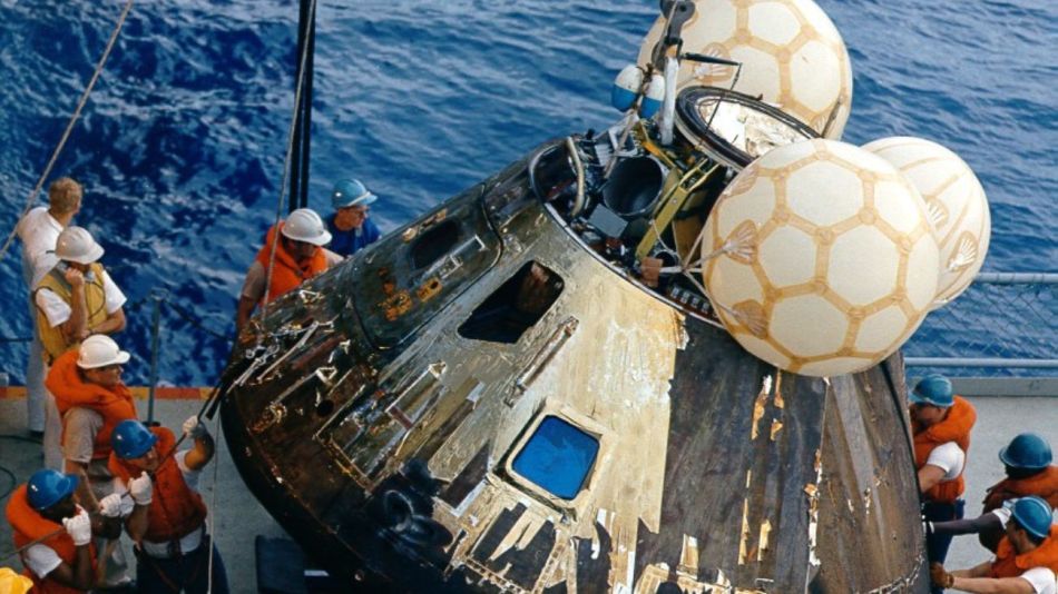 Rescate de Apolo 13 en el océano Pacífico