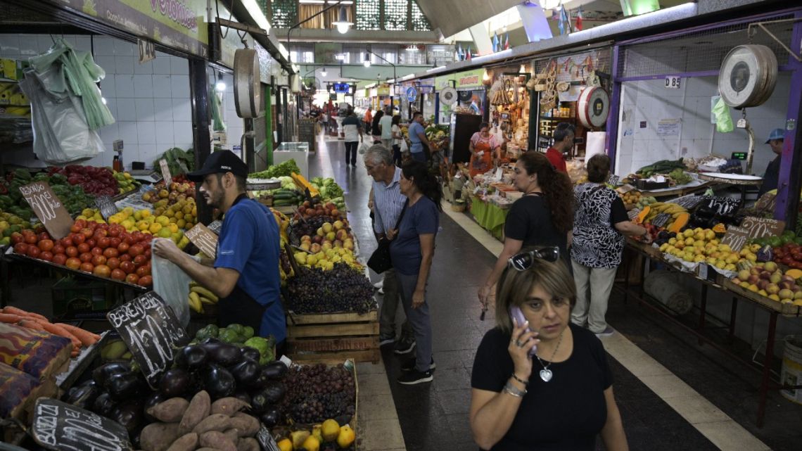 Marketplace in Santiago del Estero.