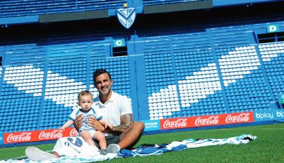 Luca Cubero dio sus primeros pasos y caminó en la cancha de Vélez