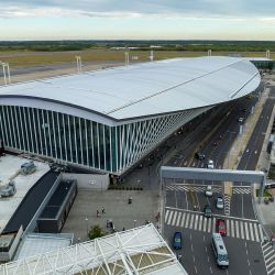 La Nueva Terminal de Partidas del Aeropuerto Ministro Pistarini comienza a funcionar el 17 de abril de 2023.