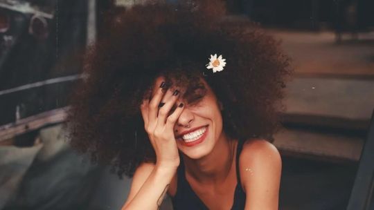 6 trucos para cuidar tus rulos en verano