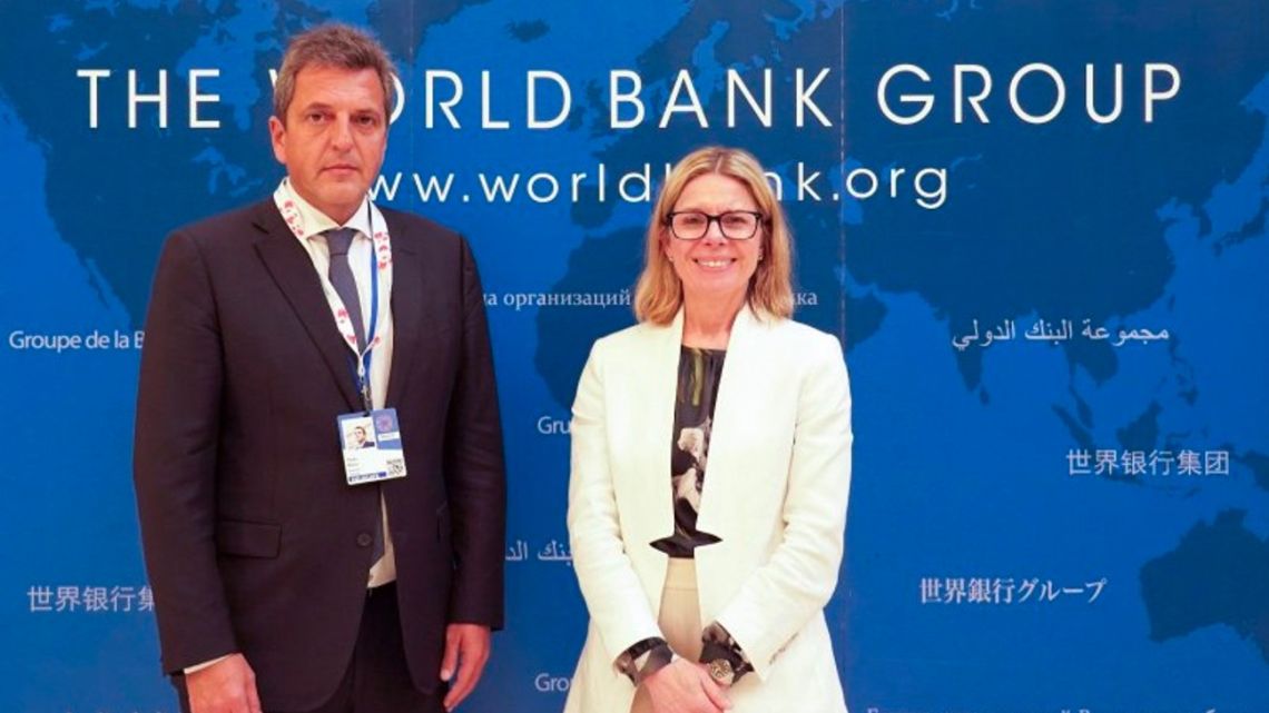 Economy Minister Sergio Massa meets with the World Bank's Managing Director for Operations Anna Bjerde.
