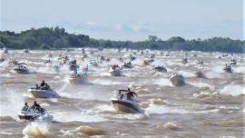 La largada es, sin lugar a dudas, el espectáculo mayor y más esperado de la reunión.