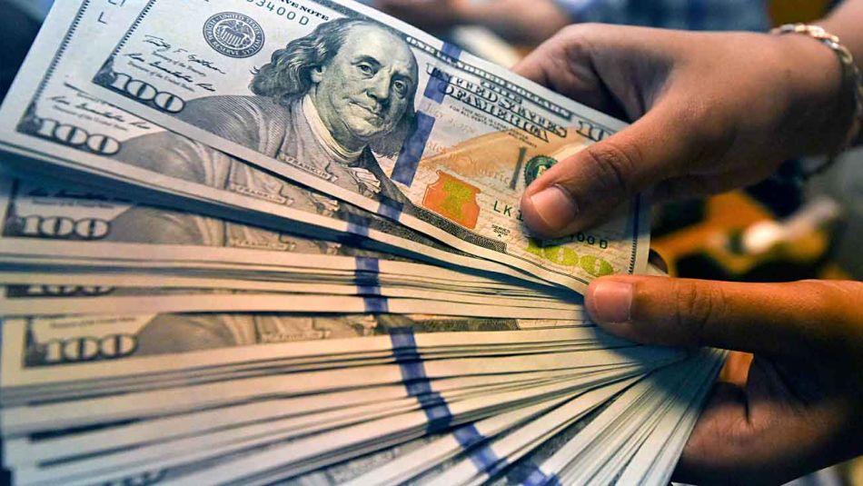 20230422_dolares_cedoc_g
