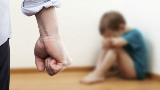 Contra el maltrato infantil, el Ministerio Público Tutelar y Unicef promueven la campaña "Vínculos saludables y crianza responsable”