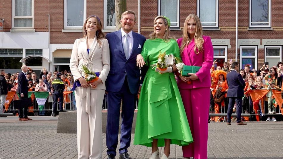 Máxima Zorreguieta festejó con sus hijas el cumpleaños de Guillermo de Holanda: looks a puro color y bailes en su honor