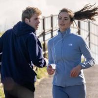 Aparecieron más fotos de Kate Middleton y el príncipe William en The Crown 6 y son iguales
