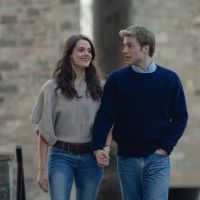 Aparecieron más fotos de Kate Middleton y el príncipe William en The Crown 6 y son iguales