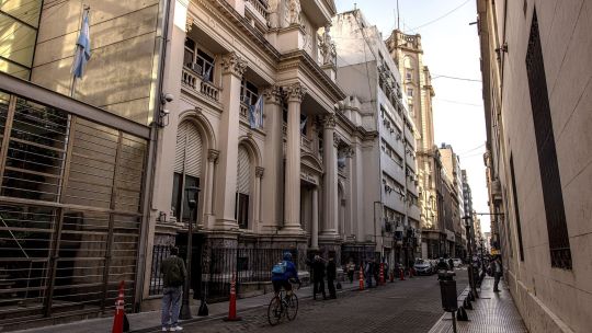 sarahpabst_argentina_dollar_004.jpg