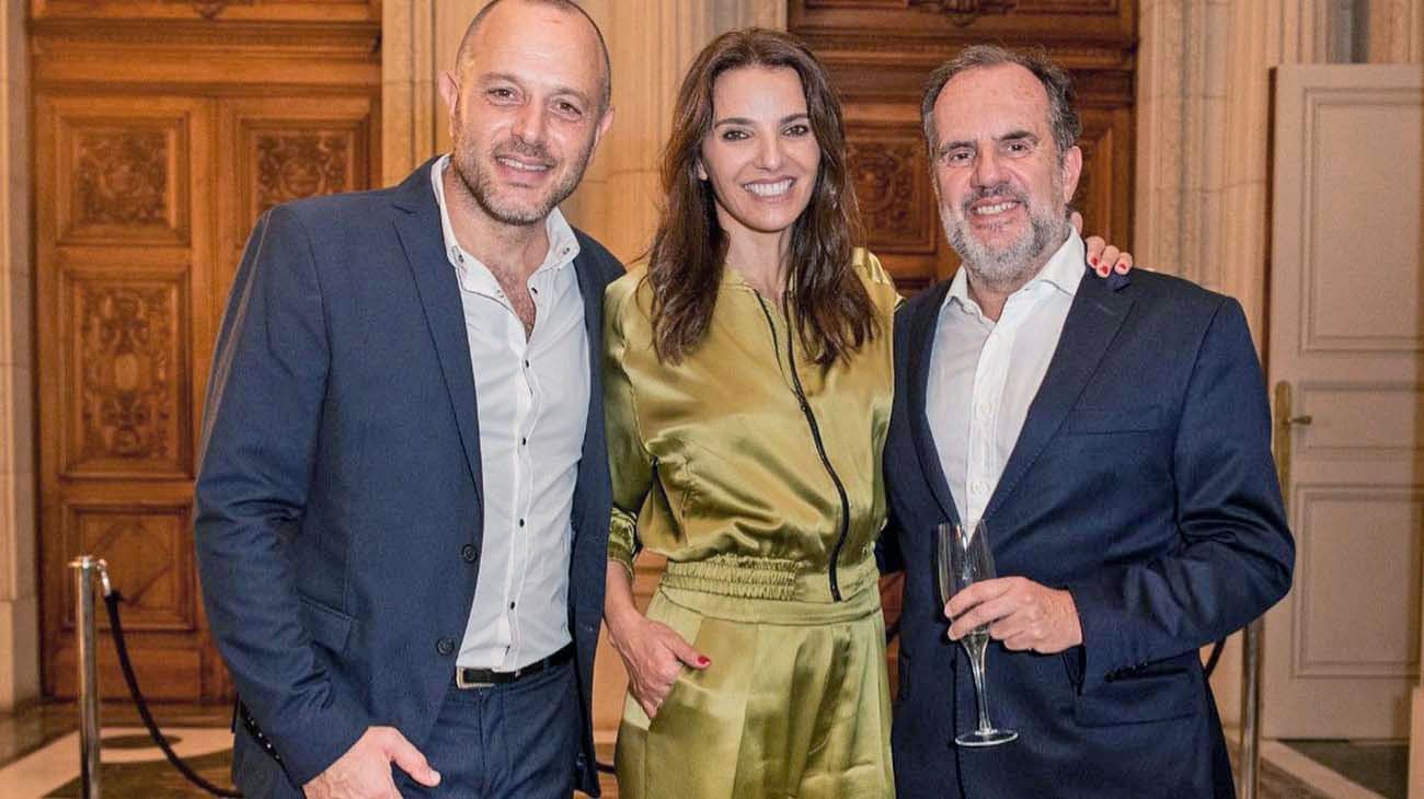 Equipos. Javier Castany (de Disney), Bárbara Diez y Fernando Rizzi, (de Pegsa).