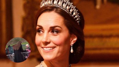 Un bebé le robó a Kate Middleton y su reacción se convirtió en viral 