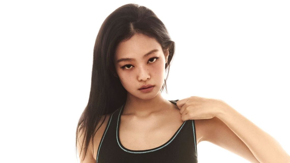 Jennie, de BLACKPINK, debuta como diseñadora con Calvin Klein las