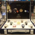 La colección consta de 11 relojes únicos inspirados en planetas y el sistema solar