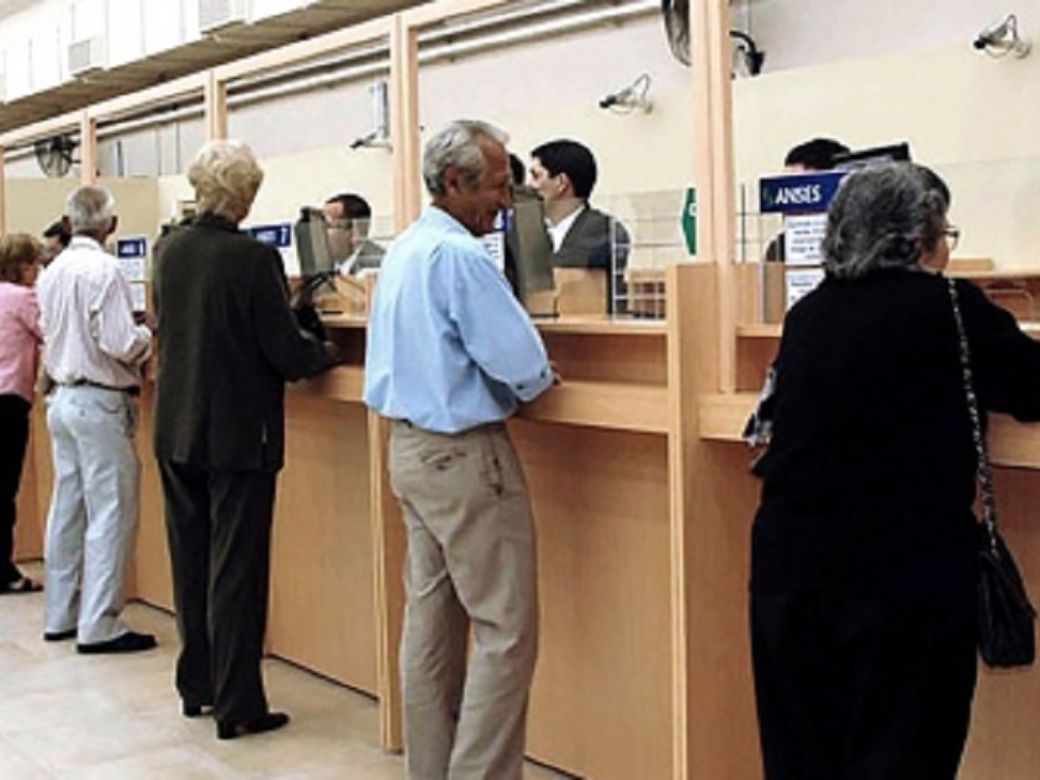 ANSES cuándo cobro: Jubilados y Pensionados que superan los haberes mínimos  | Perfil