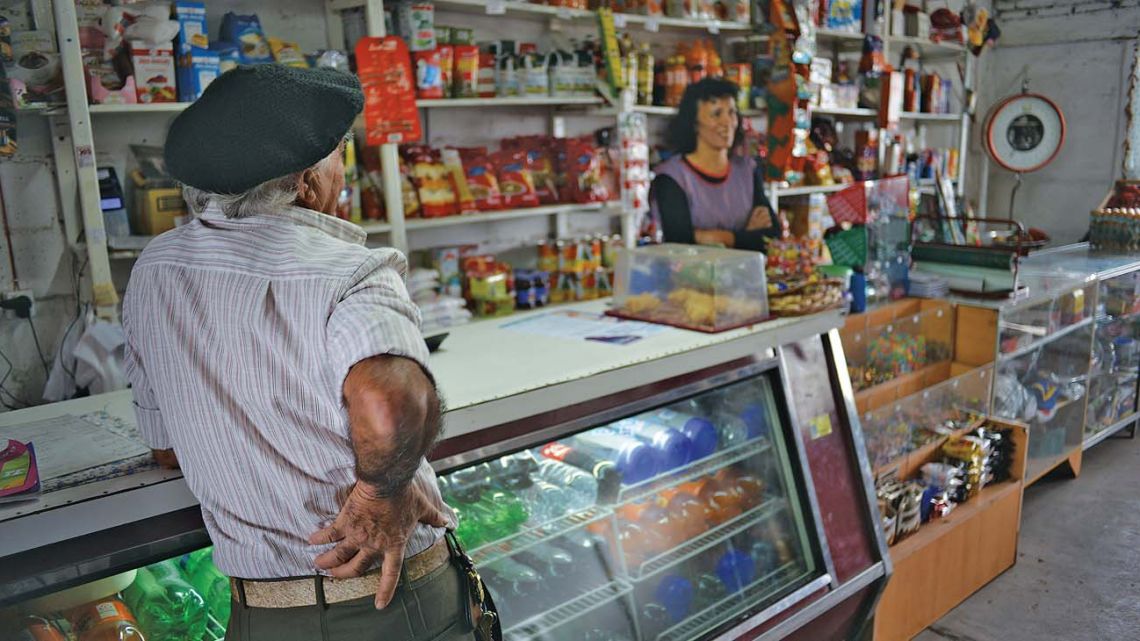 Para la crisis, el desdoblamiento en las compras de alimentos básicos