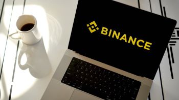 Crypto Crackdown Puts Binance-Linked Stablecoin in Crosshairs