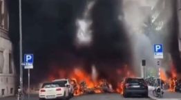 Incendio de una camioneta en Milán