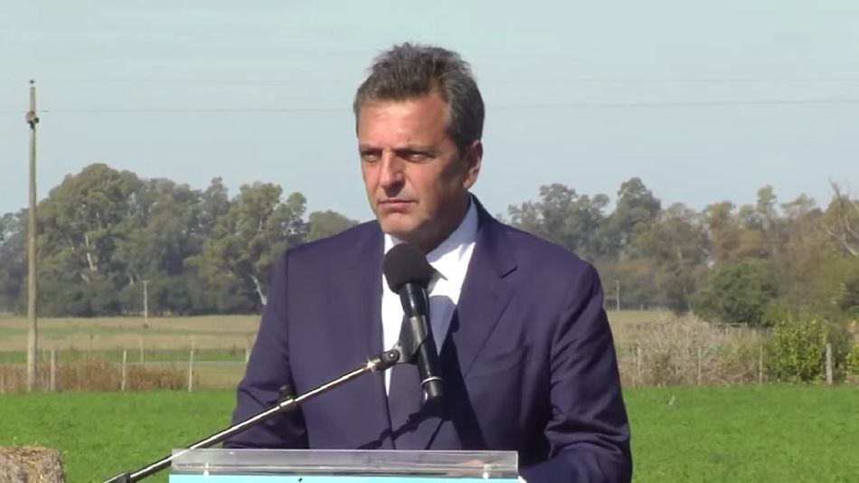 sergio-massa-en-navarro-anuncia-medidas-de-alivio-al-campo-1565782