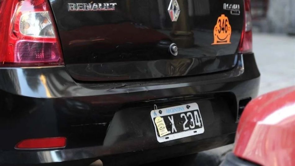 Porqué conductores adulteran o tapan patentes.
