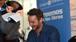 Benjamín Vicuña presentó su libro en La Feria del Libro