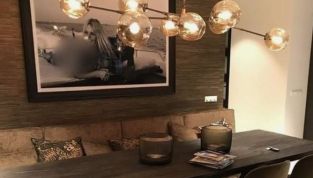 Decorar con iluminación: luz blanca versus luz amarilla